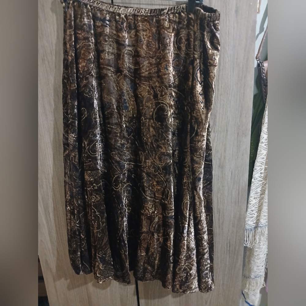 Coldwater Creek Brown Patterned Velvet Skirt